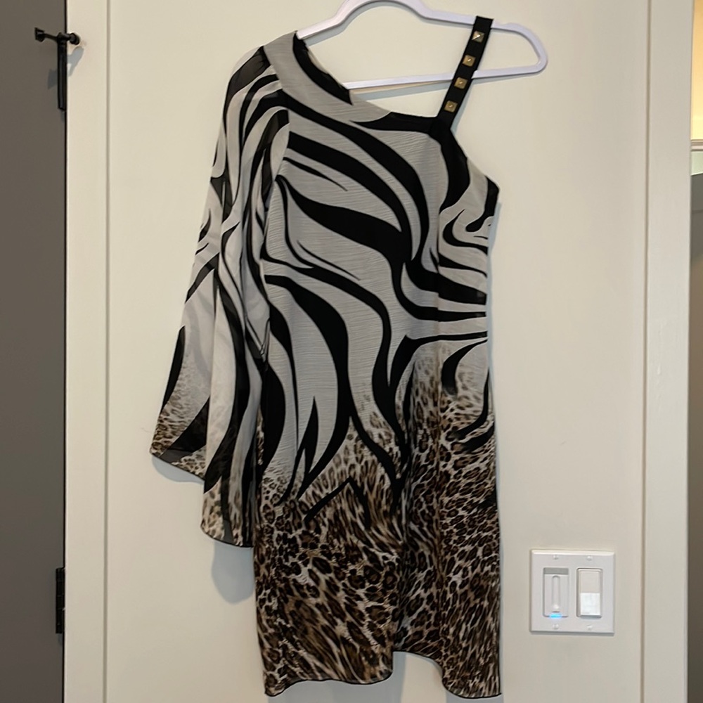 Off the shoulder safari dress